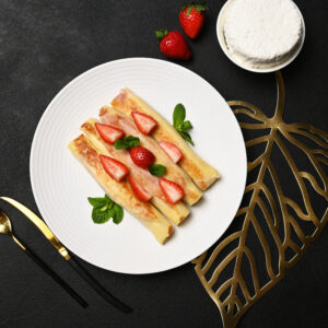 Cheese & Strawberry Crepes 430g (Frozen semi-finished product)